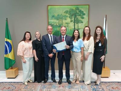 SOS de Laranjeiras do Sul recebe prÃªmio Atitude Inovadora em curitiba